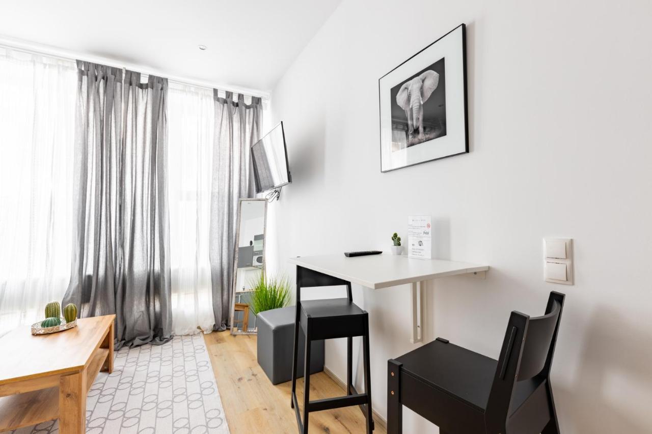 Budget Rooms West With Shared Kitchen Vienne Extérieur photo