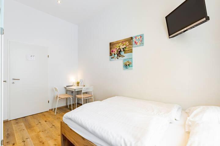 Budget Rooms West With Shared Kitchen Vienne Extérieur photo