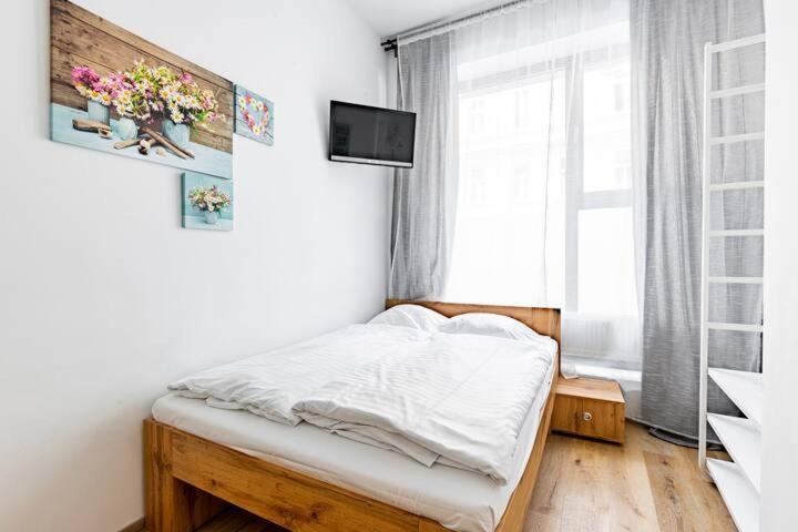 Budget Rooms West With Shared Kitchen Vienne Extérieur photo