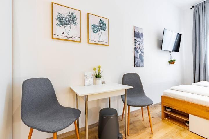Budget Rooms West With Shared Kitchen Vienne Extérieur photo