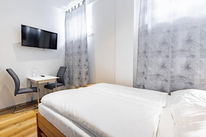 Budget Rooms West With Shared Kitchen Vienne Extérieur photo