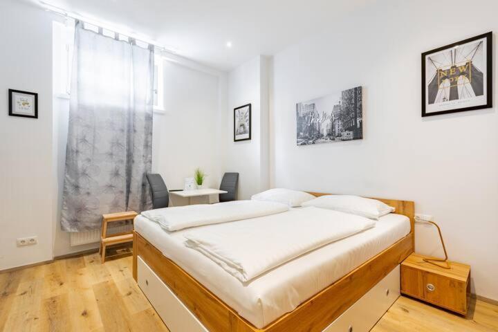 Budget Rooms West With Shared Kitchen Vienne Extérieur photo