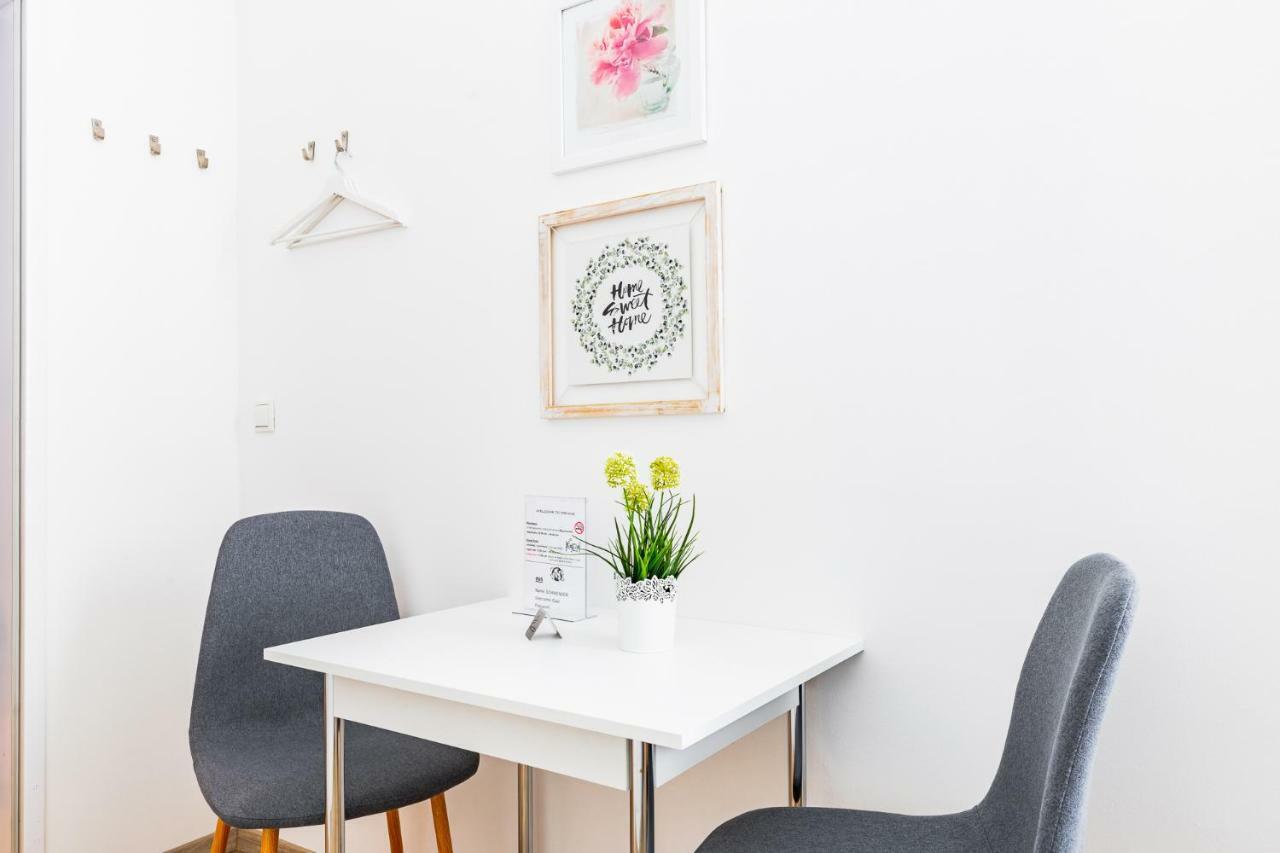 Budget Rooms West With Shared Kitchen Vienne Extérieur photo
