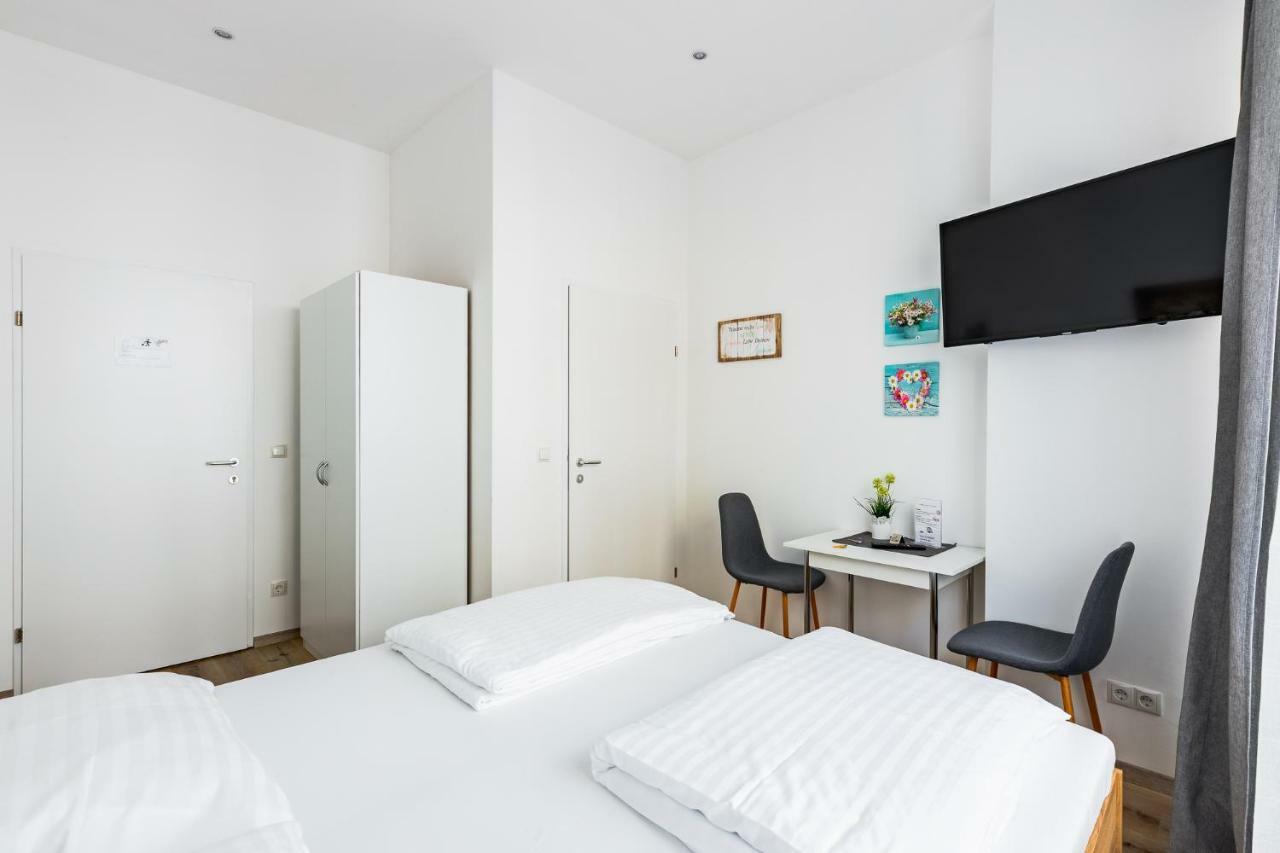 Budget Rooms West With Shared Kitchen Vienne Extérieur photo