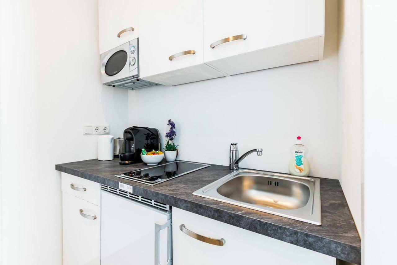 Budget Rooms West With Shared Kitchen Vienne Extérieur photo